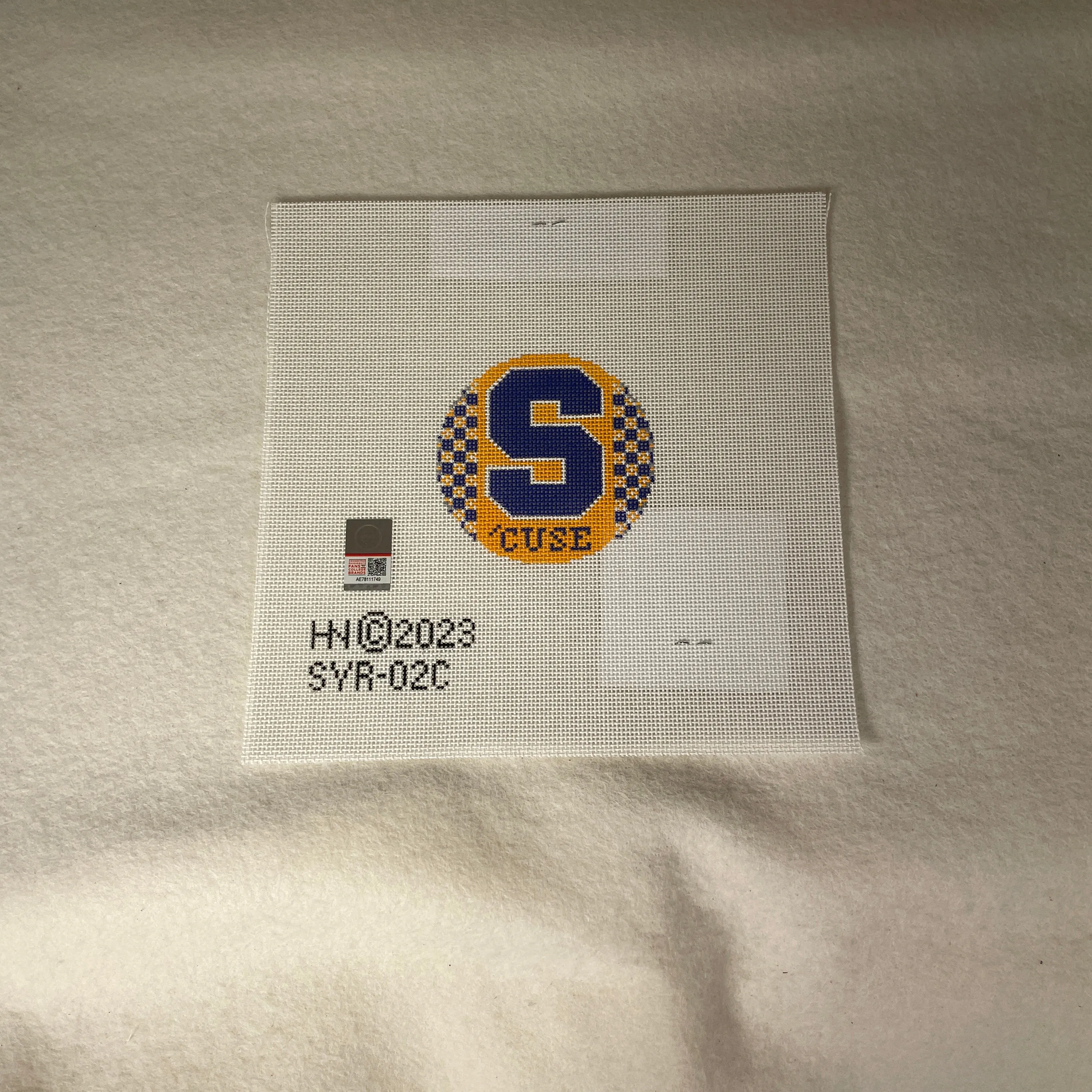 * Hedgehog Needlepoint Syracuse University Round