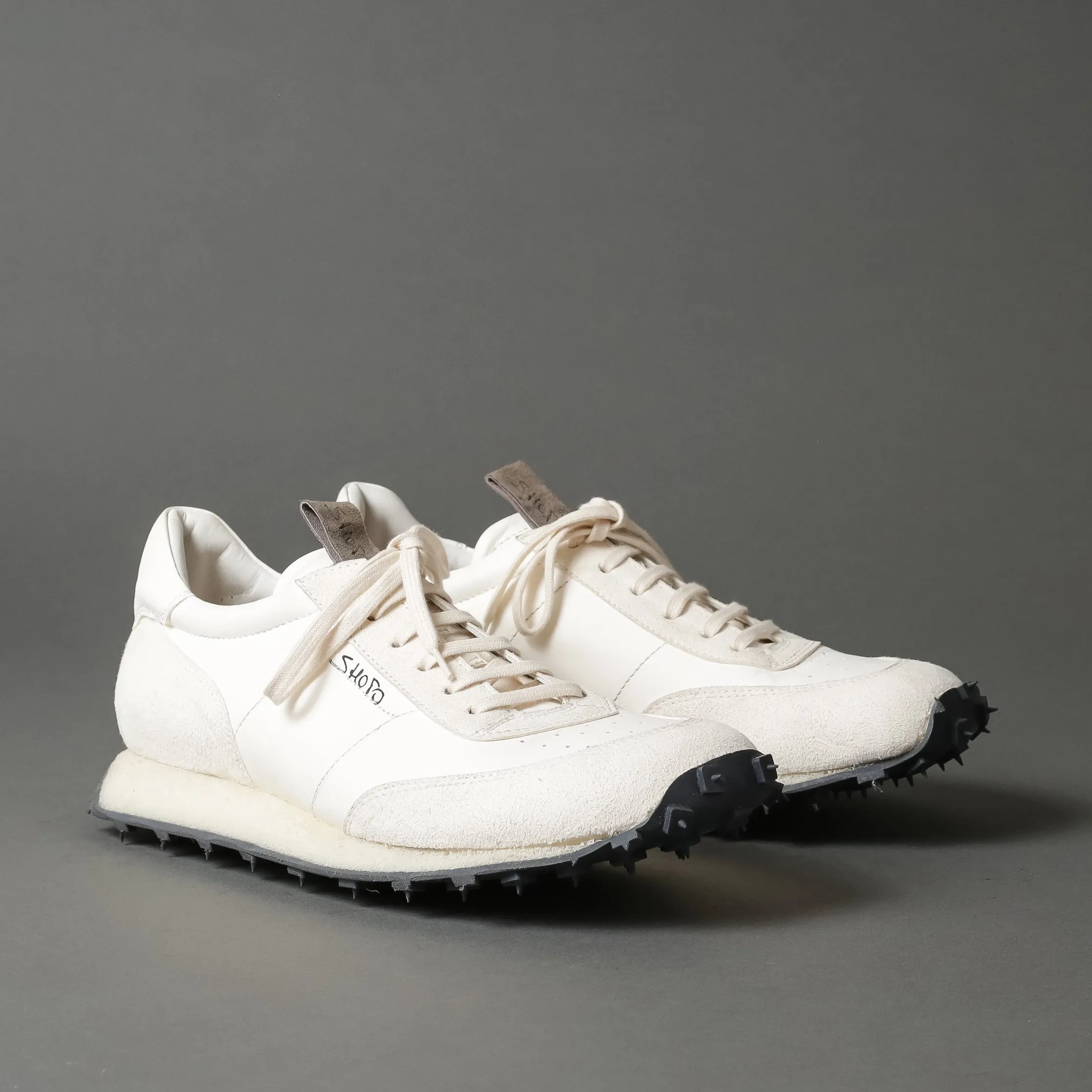 1221 White-Grey sole
