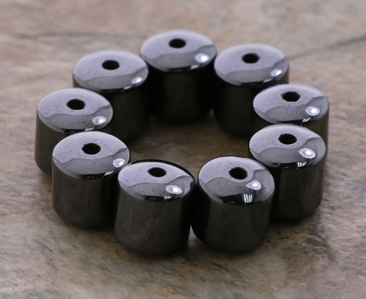 7mm Magnetic Hematite Drum Mh60