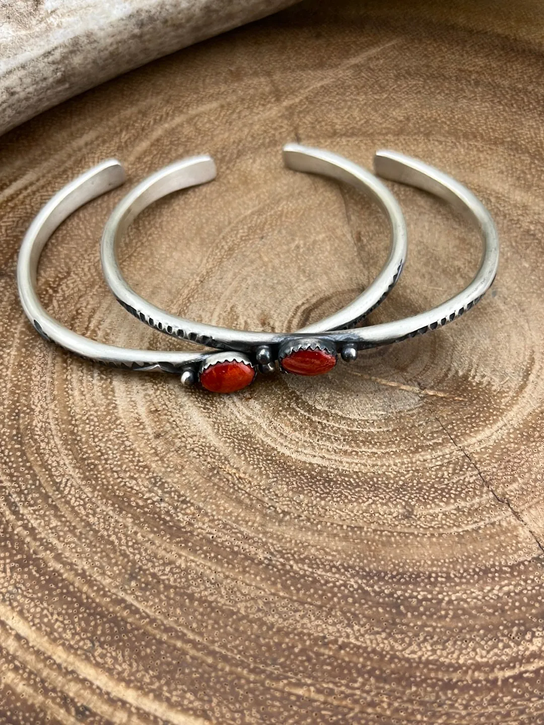 Aspen Slim Oval Spiny 3mm Stamped Sterling Cuff