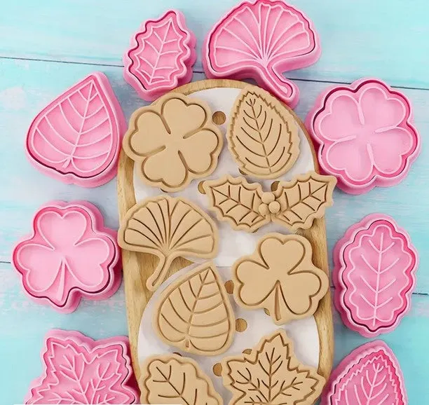 Assorted Leaves Cookie Cutter & Stamp Set