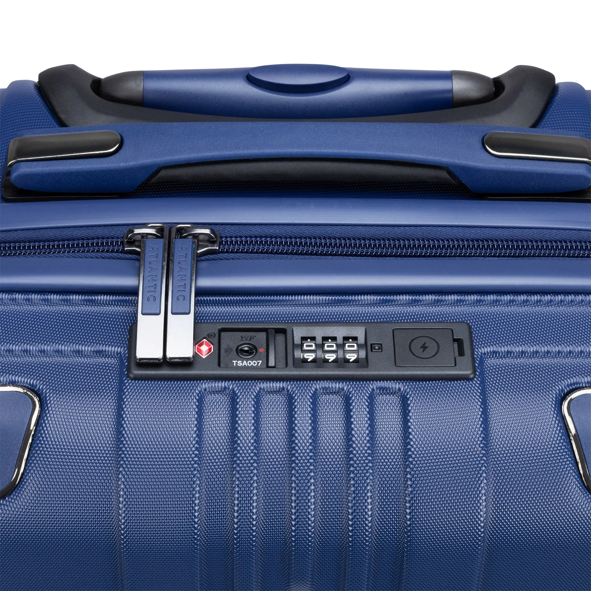 Atlantic Propeller 19" Hardside Spinner Carry-on with Packing Cube