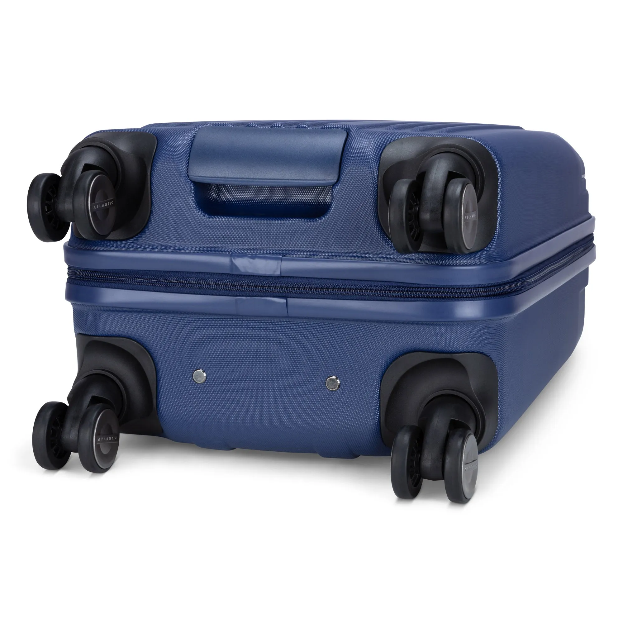 Atlantic Propeller 19" Hardside Spinner Carry-on with Packing Cube