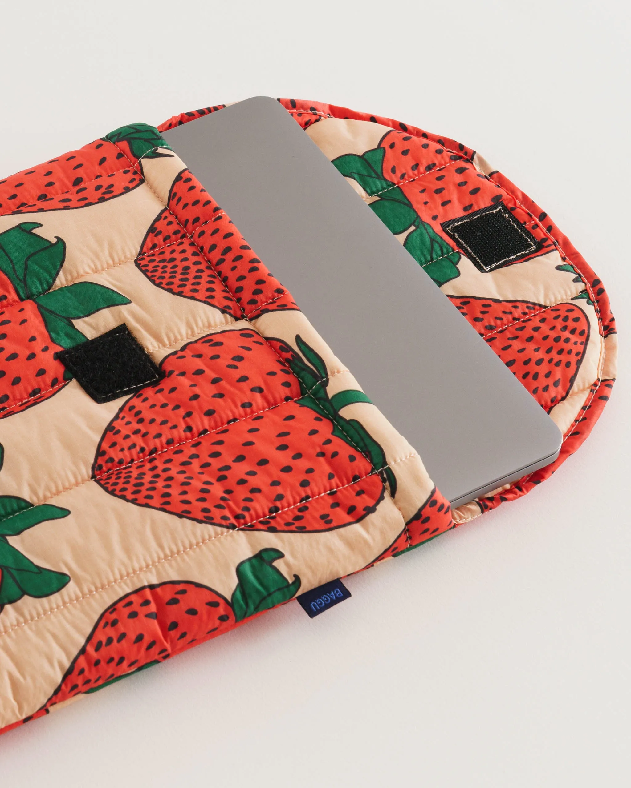 Baggu Puffy Laptop Sleeve 16"