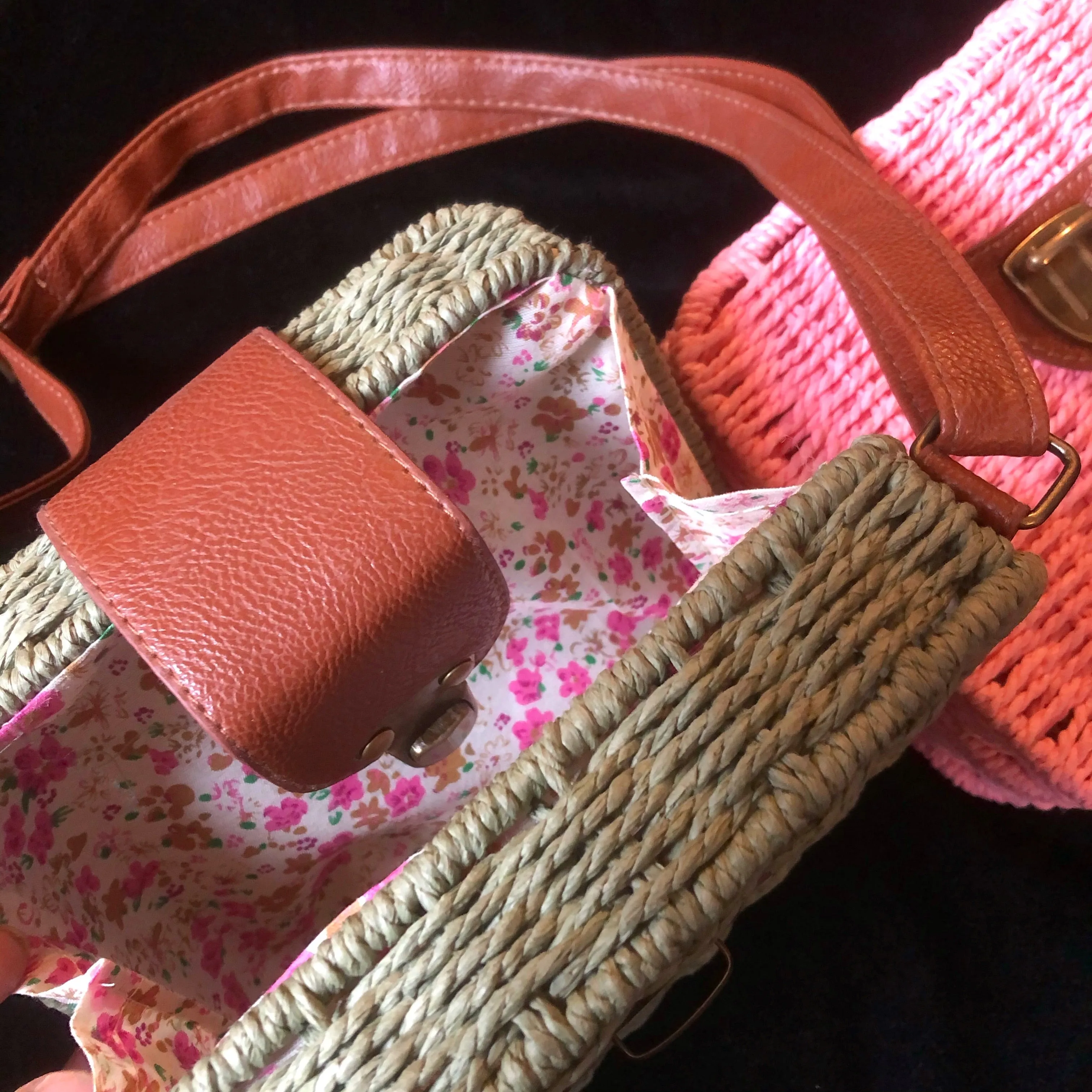 BASKETWEAVE MINI CASE BAG
