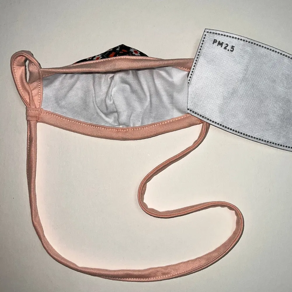 Black Floral w/ Pocket Infinity | Peach