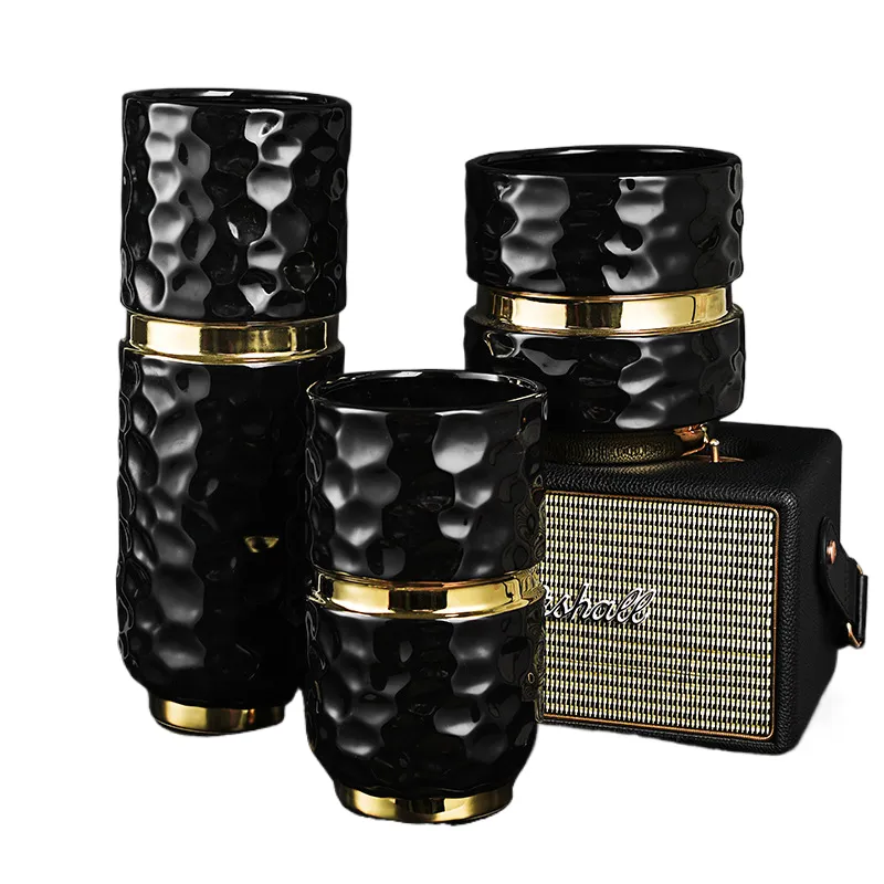 Ceramic Vase Black