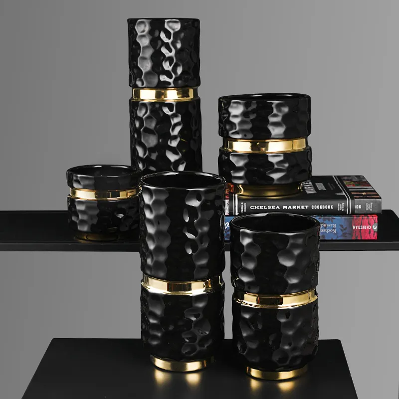 Ceramic Vase Black
