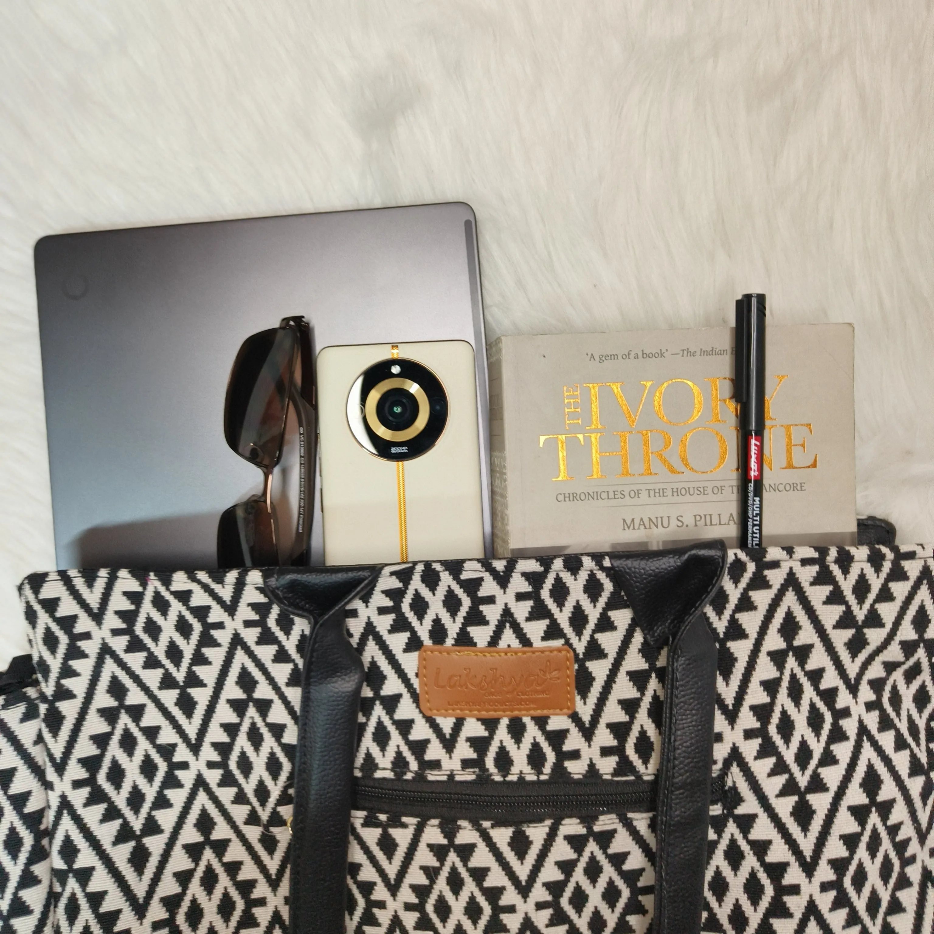 Chic Laptop Totes Violet Colour with Southwestern Design.