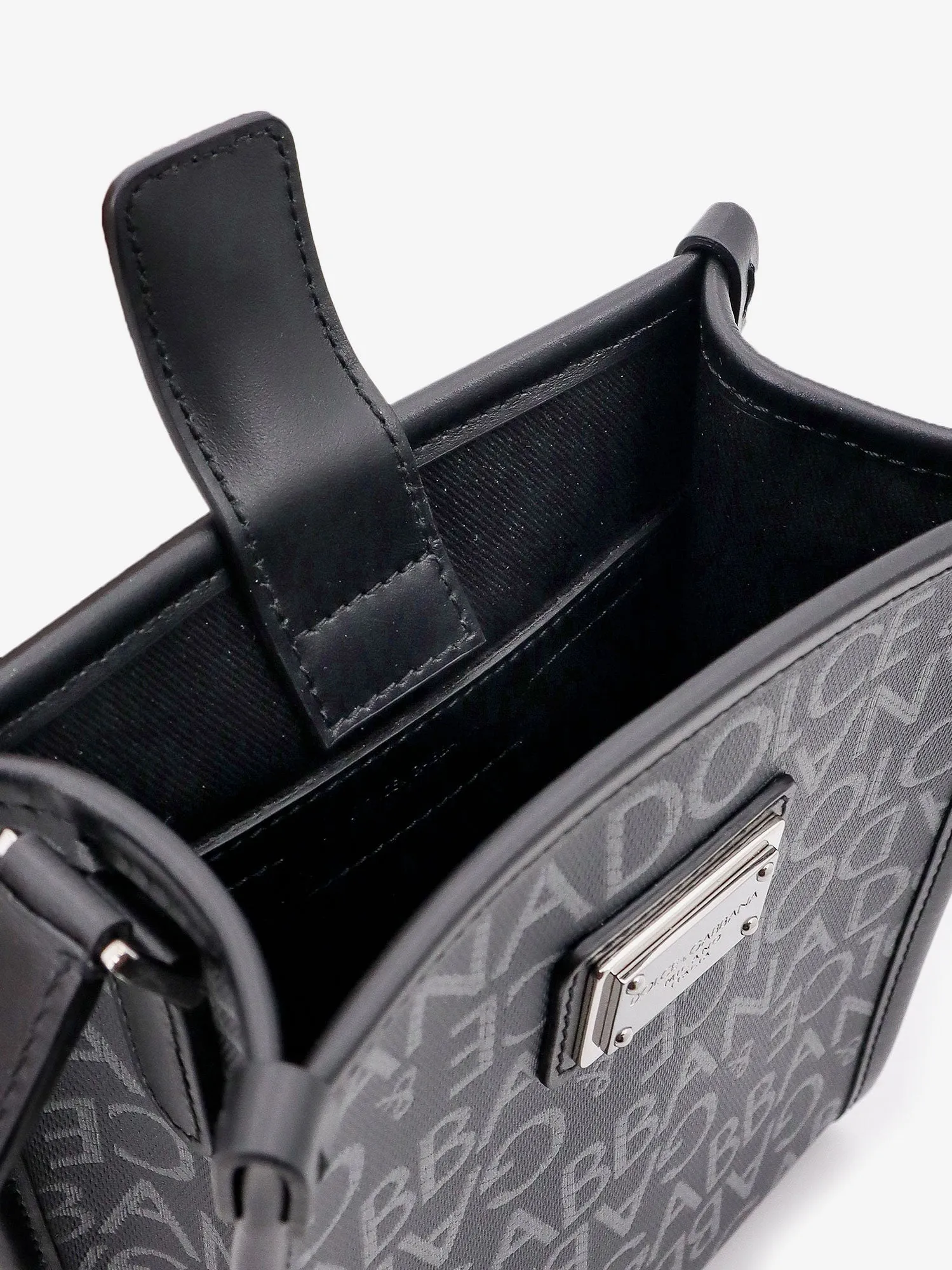 Dolce E Gabbana Shopping Shoulder Bag With All Over Logo Motif