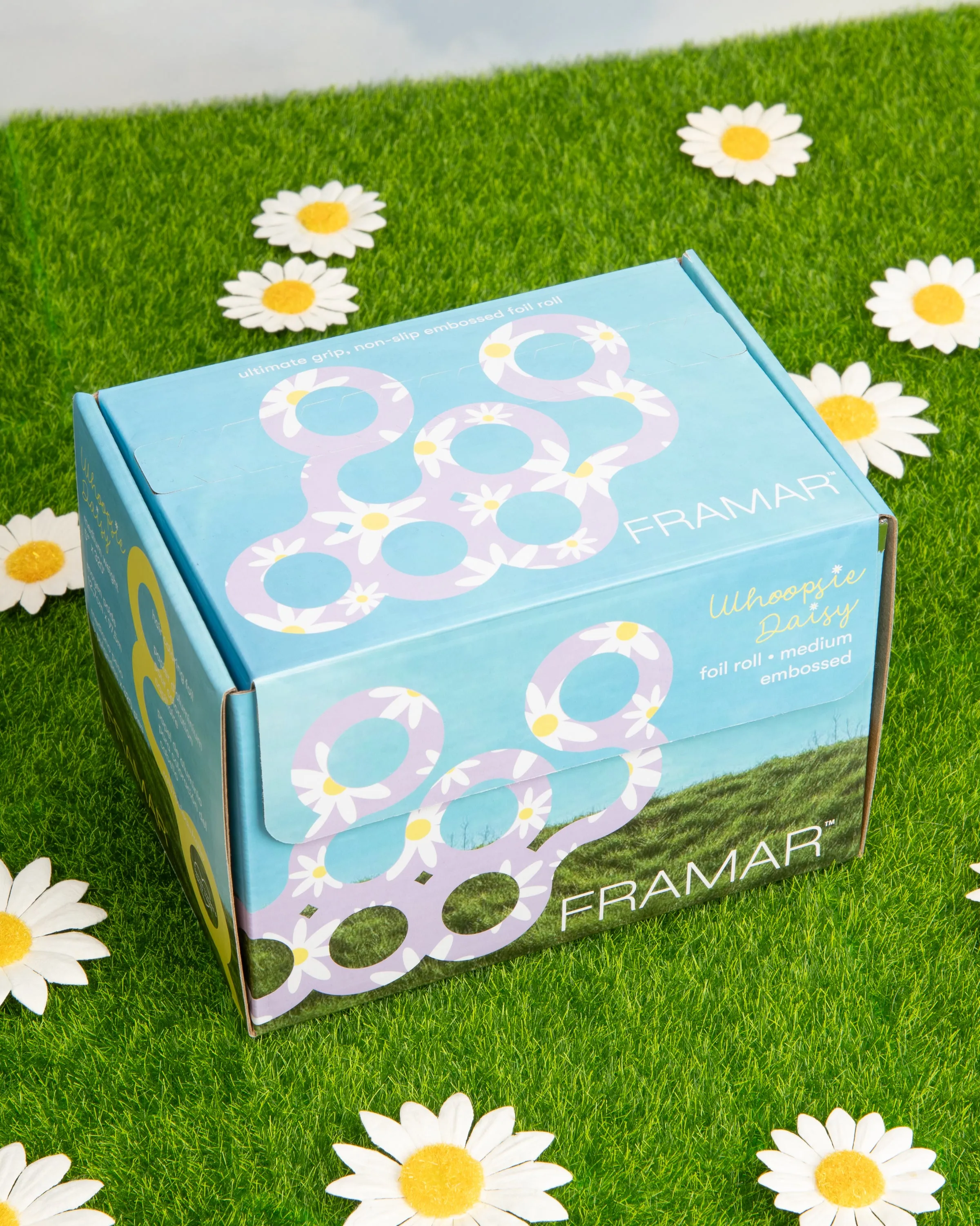 Framar Whoopsie Daisy Embossed Roll Foil 97.5m (320ft)