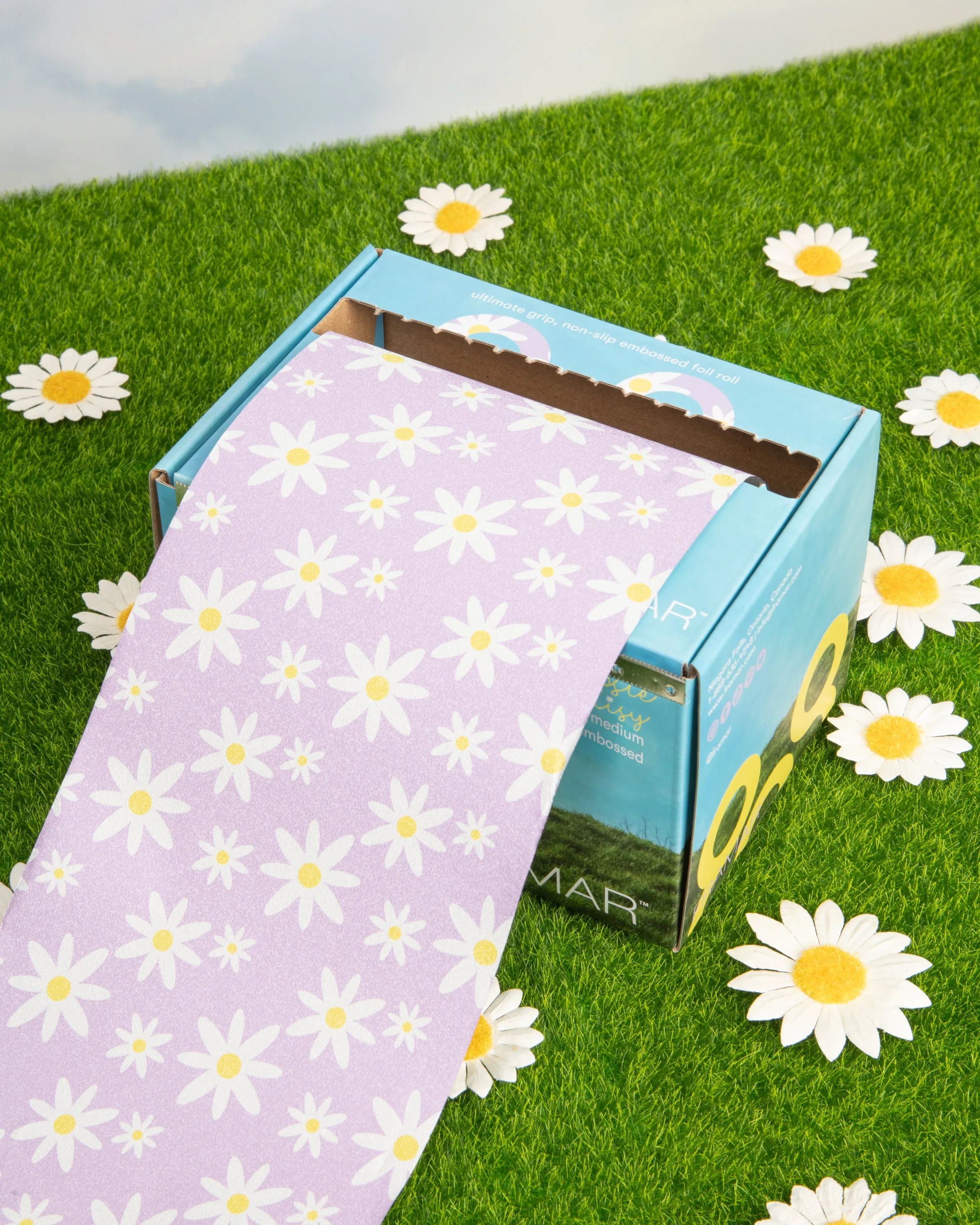 Framar Whoopsie Daisy Embossed Roll Foil 97.5m (320ft)
