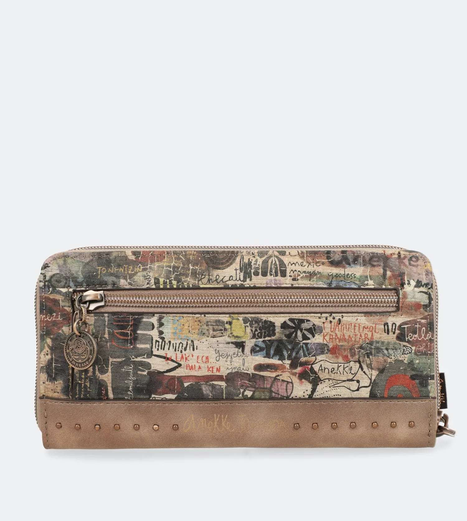 Ixchel Wallet with a zip