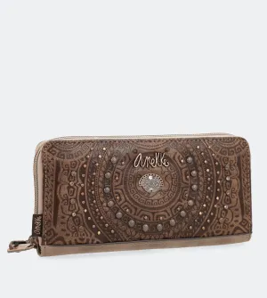 Ixchel Wallet with a zip