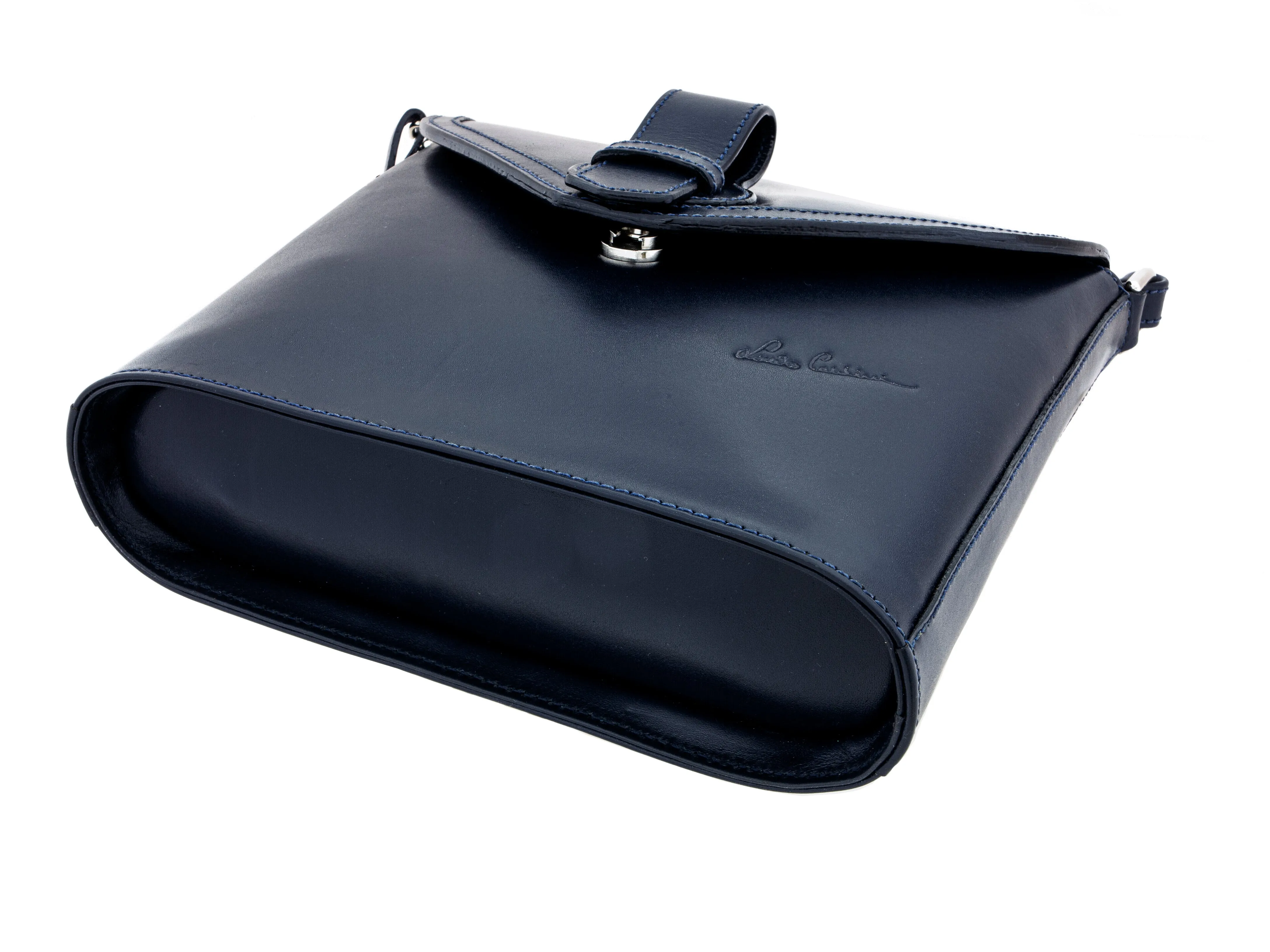 JADE- (A Bag I Described Classic Vintage But Still Elegant)