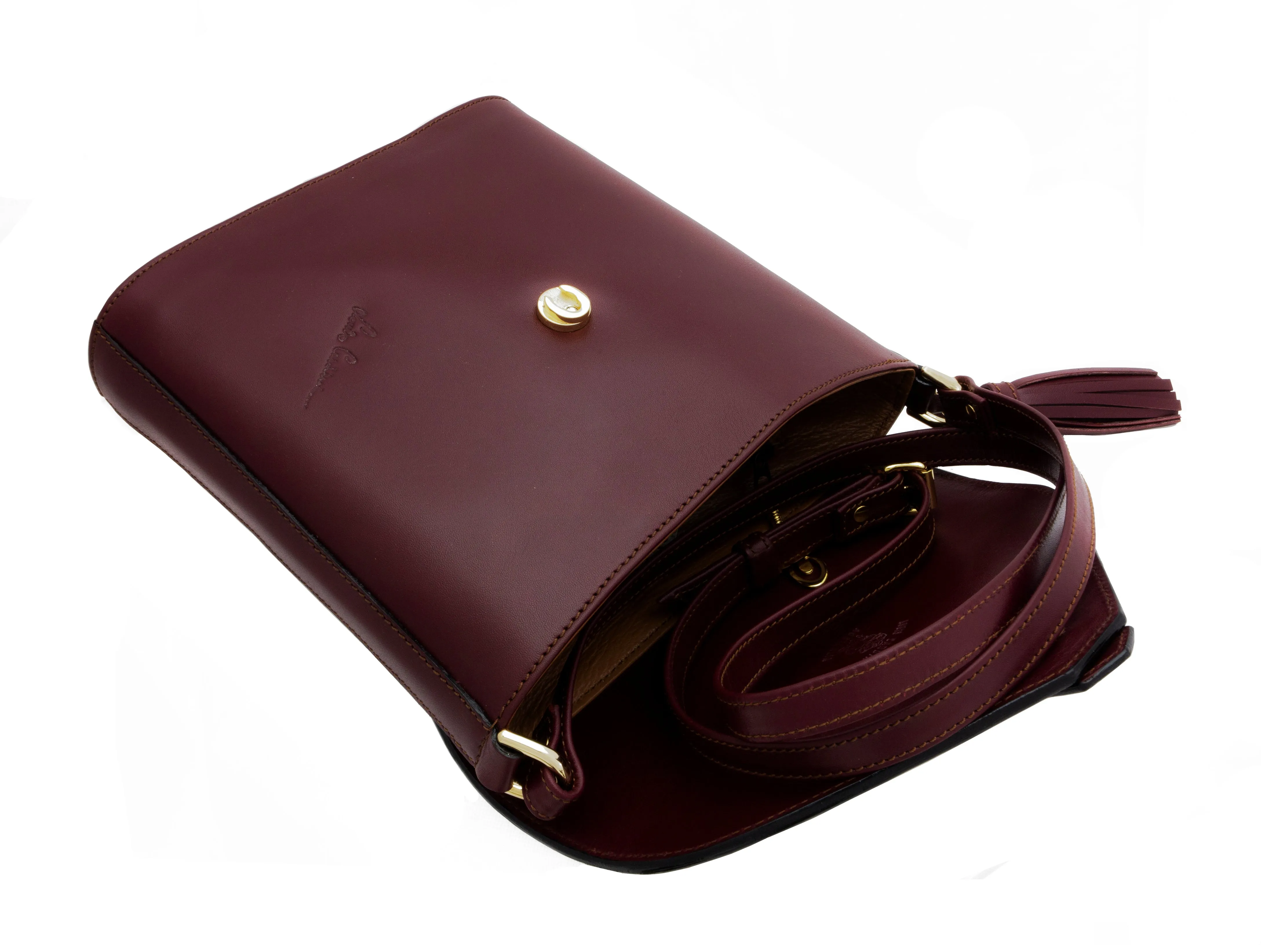 JADE- (A Bag I Described Classic Vintage But Still Elegant)