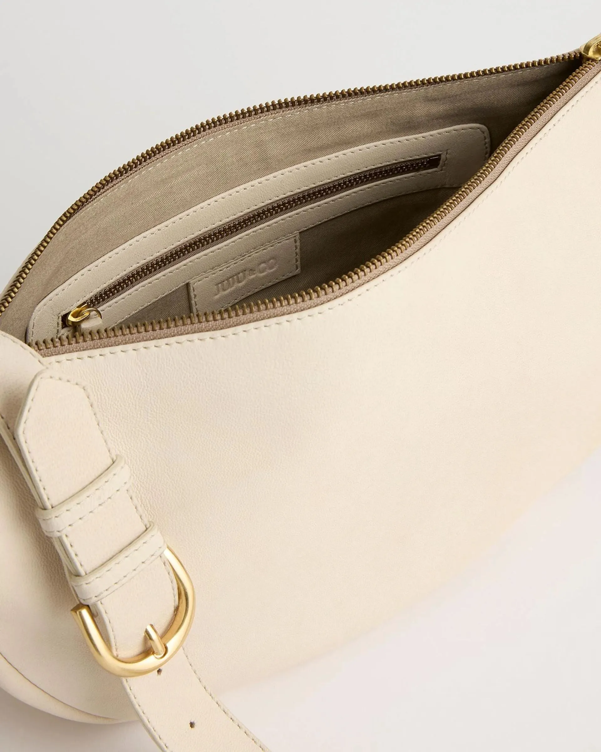 JUJU & CO Shasta Sling Bag - Ivory