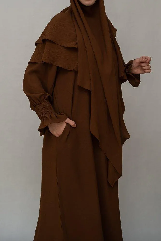 Kalean Travel Abaya Dress in Non-Wrinkling Fabric, Coffee