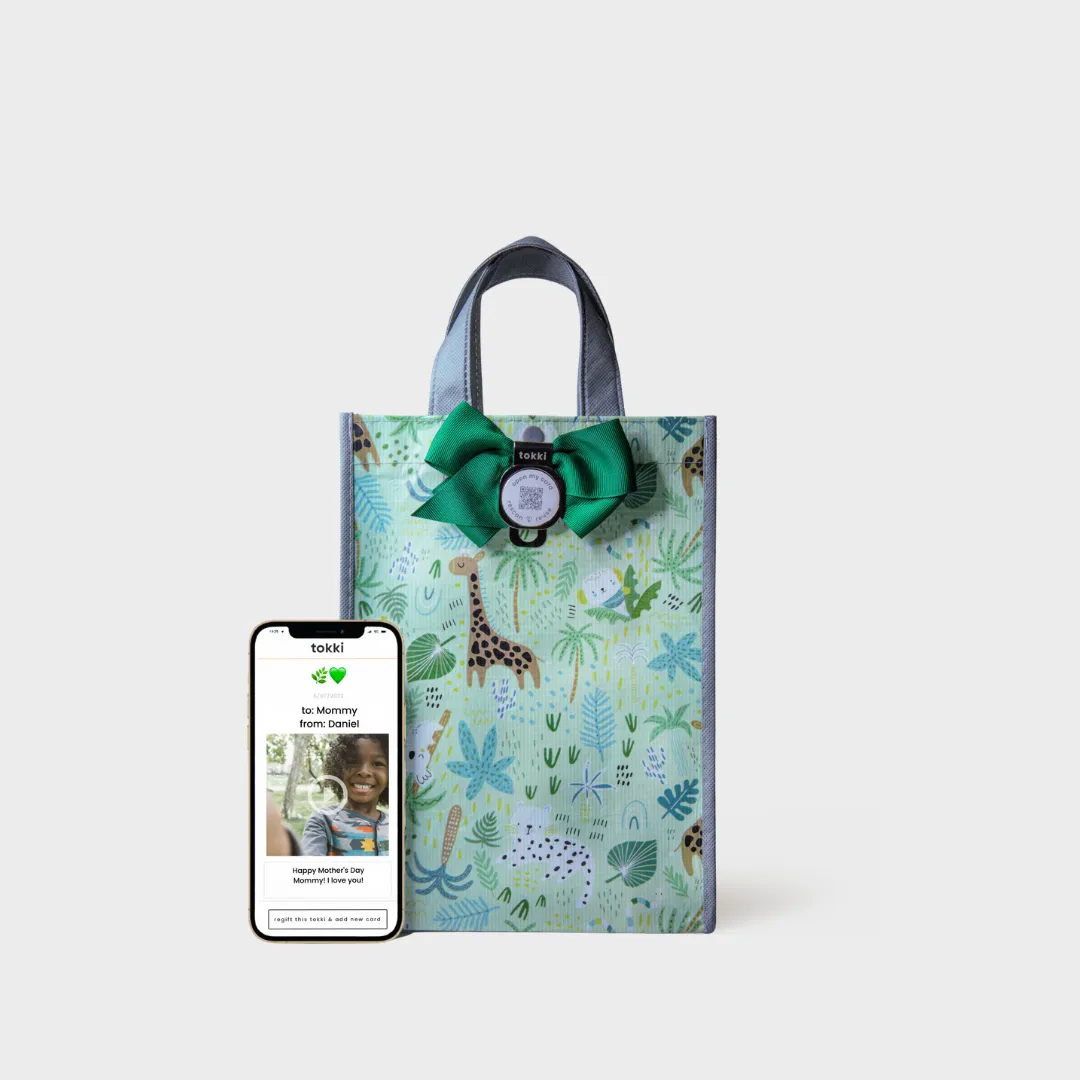 Little Ones Bundle | Reusable Gift Bag   QR Greeting Card Set | 8 Pieces