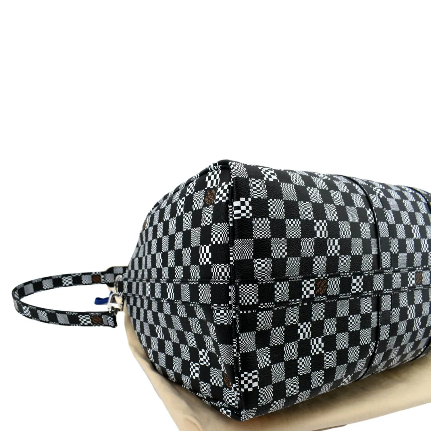 LOUIS VUITTON Keepall Bandouliere 50 Damier Distorted Travel Bag White Black