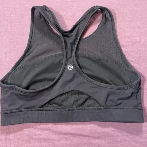Lululemon Move Bra in black - size 6