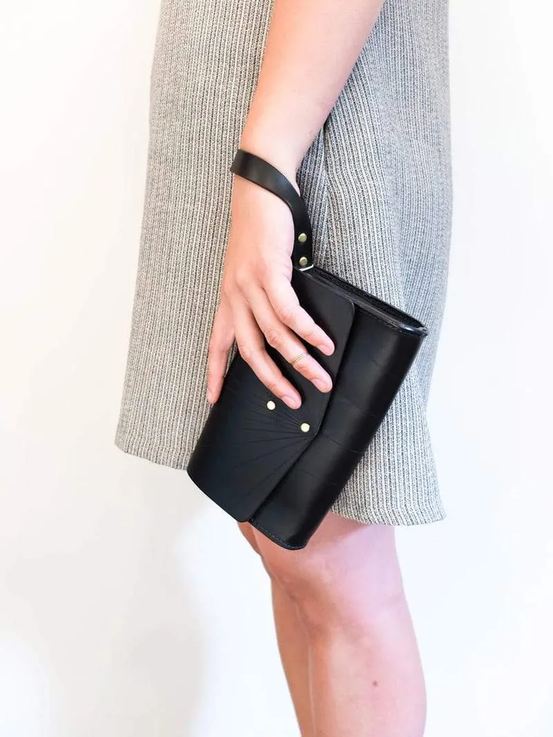 Nazca Wristlet