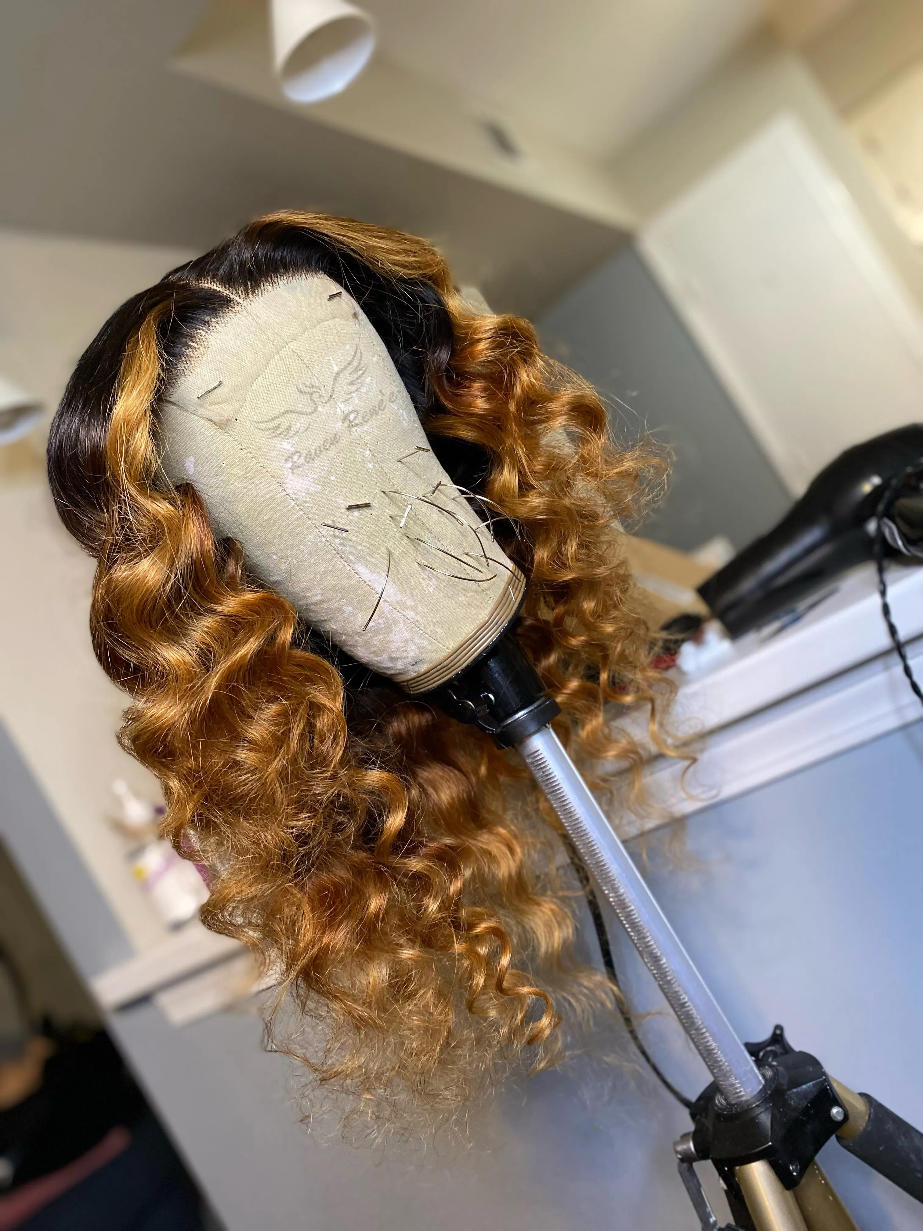 Ombre with Money Piece Unit