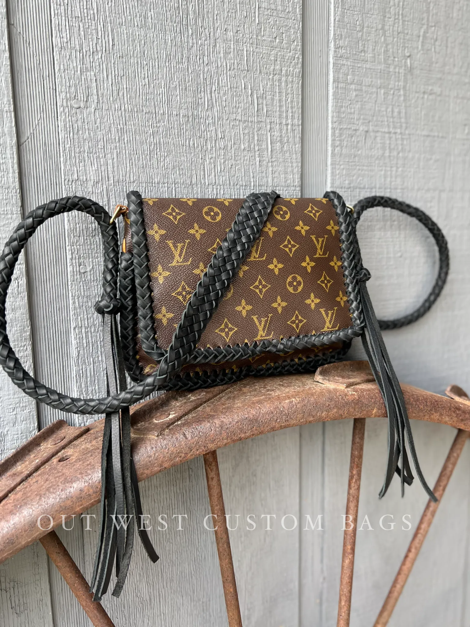 Out West Musette Tango Revamped Fringless Crossbody