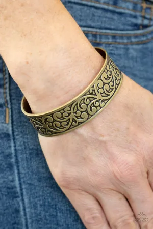 Paparazzi Accessories - Read The VINE Print - Brass Bracelet