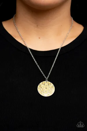 Paparazzi Colorfully Cottagecore - Yellow Necklace