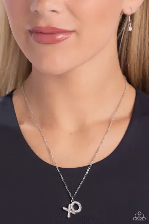 Paparazzi XO Showcase Necklace White