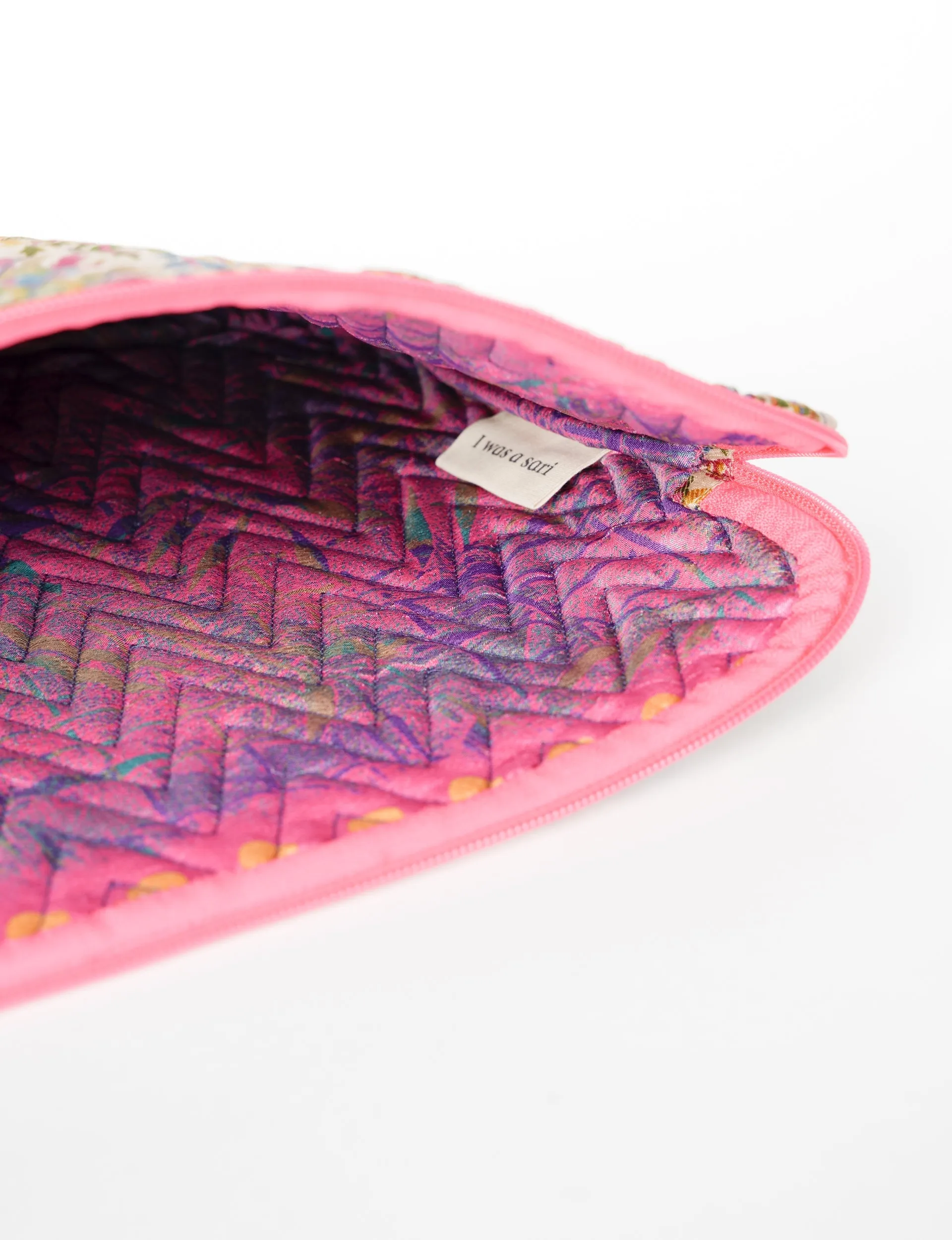 QUILTED LAPTOP SLEEVE 15_16