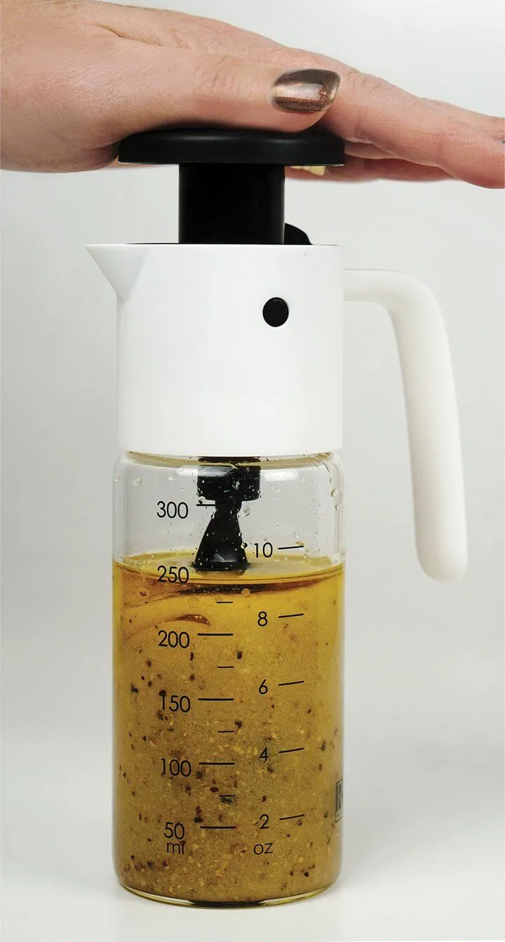Salad Dressing Mixer