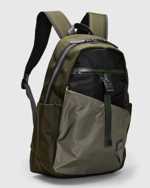 Scramble Backpack in Khaki