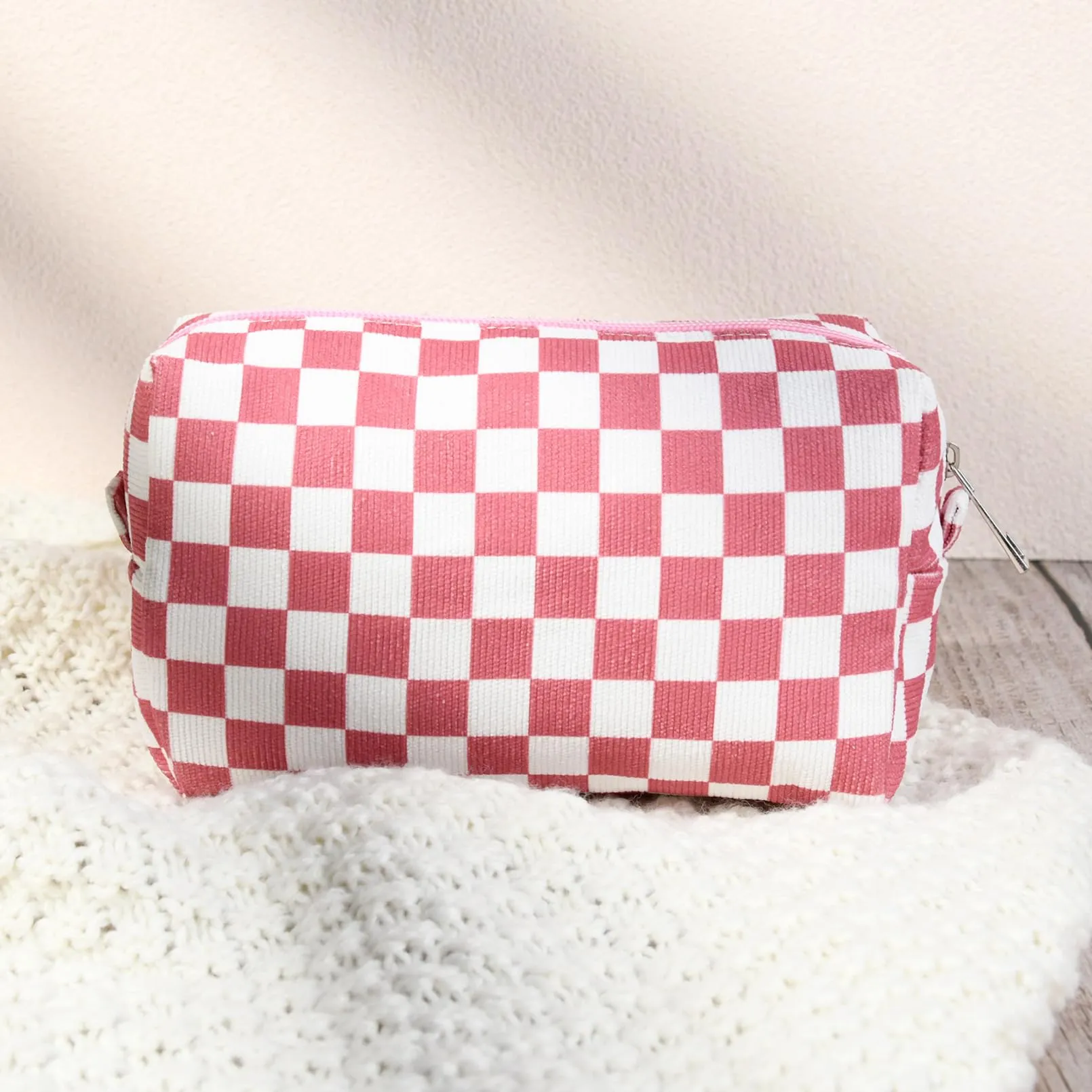SOIDRAM 2 Pcs Checkered Makeup Bag Large Cosmetic Bag Toiletry Bag Makeup Pouch Travel Bag Organizer Cute Makeup Brushes Aesthetic Accessories Storage Bag for Women Peach Pink