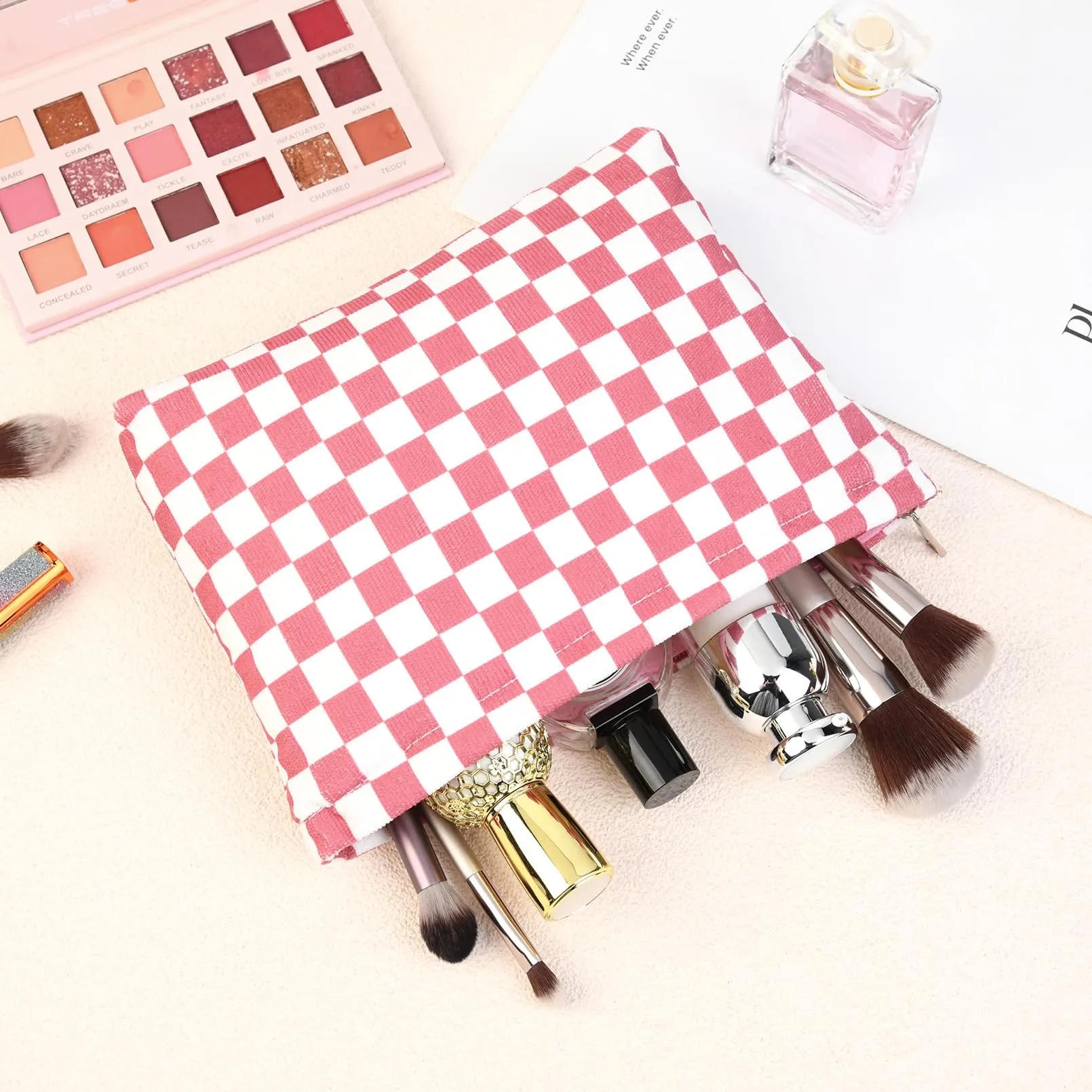 SOIDRAM 2 Pcs Checkered Makeup Bag Large Cosmetic Bag Toiletry Bag Makeup Pouch Travel Bag Organizer Cute Makeup Brushes Aesthetic Accessories Storage Bag for Women Peach Pink