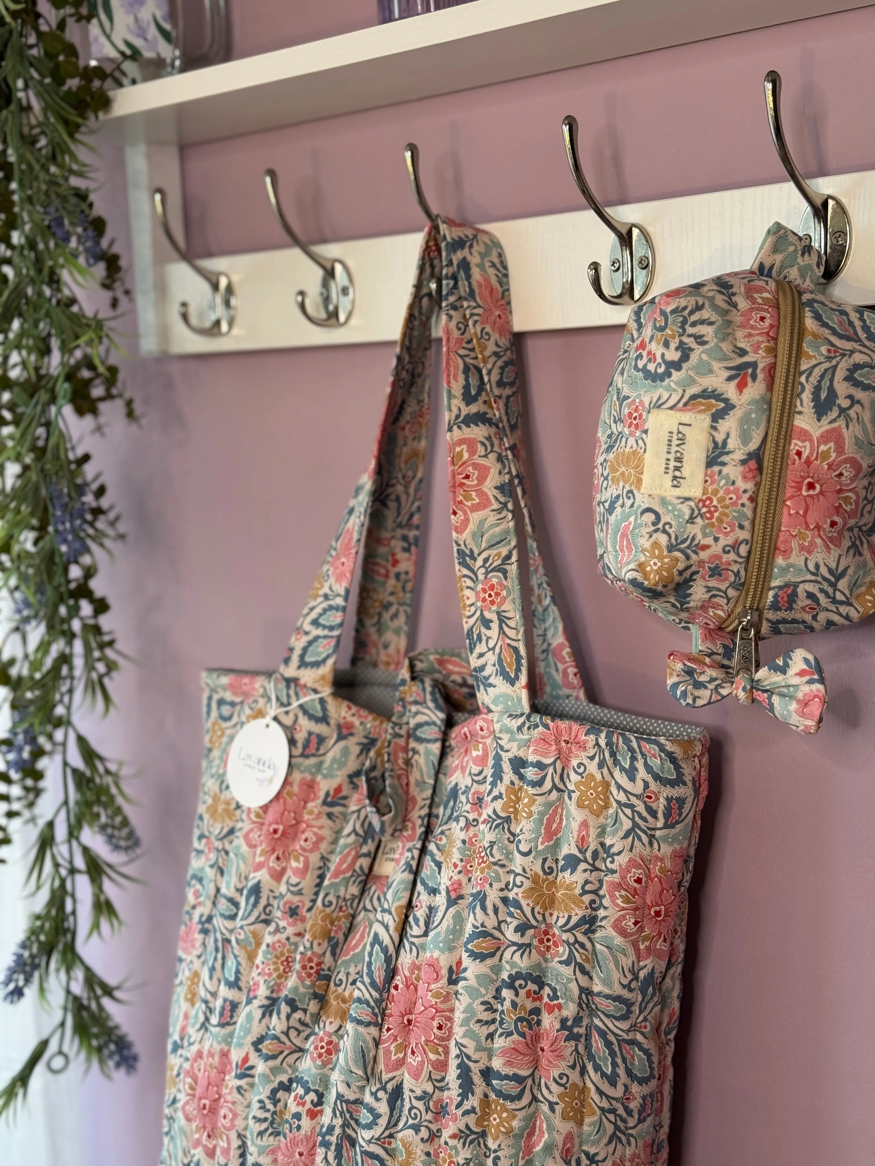 Tote bag Begonia flowers.