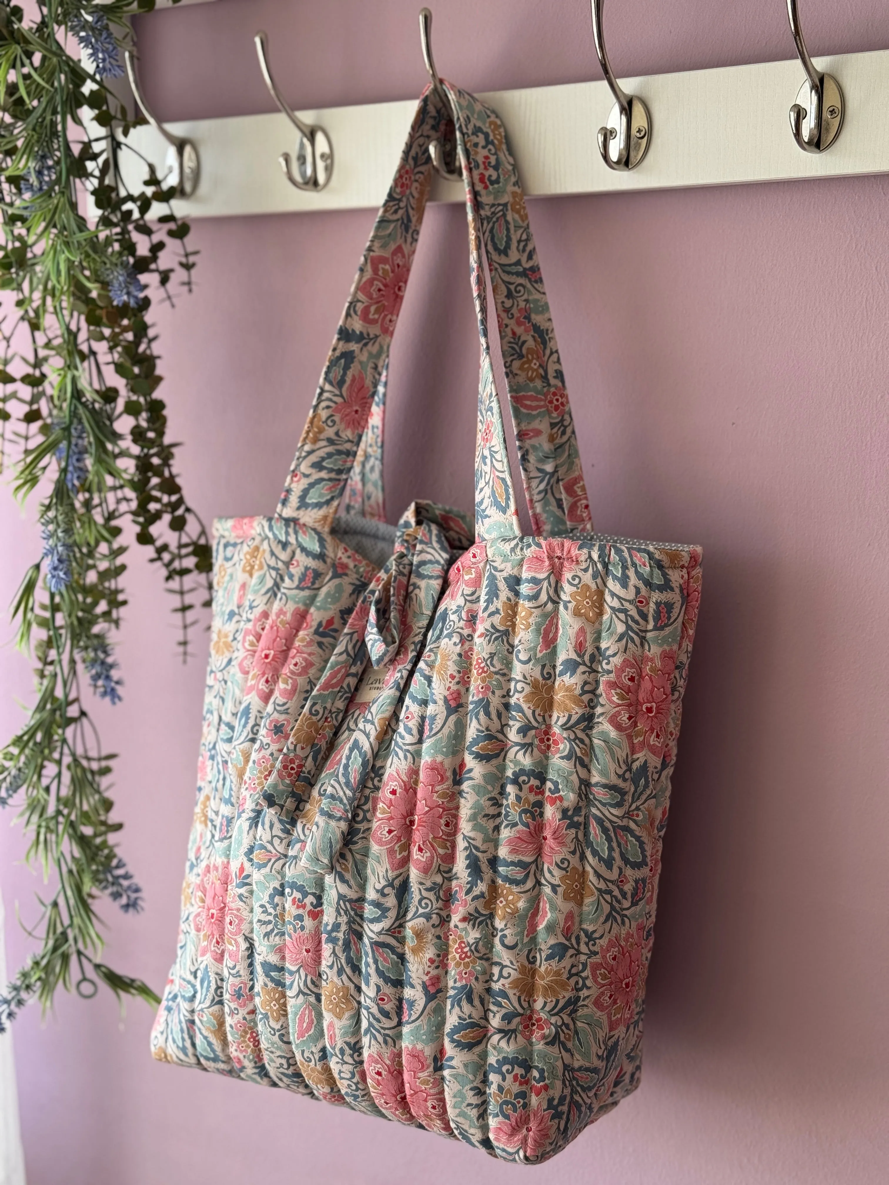 Tote bag Begonia flowers.