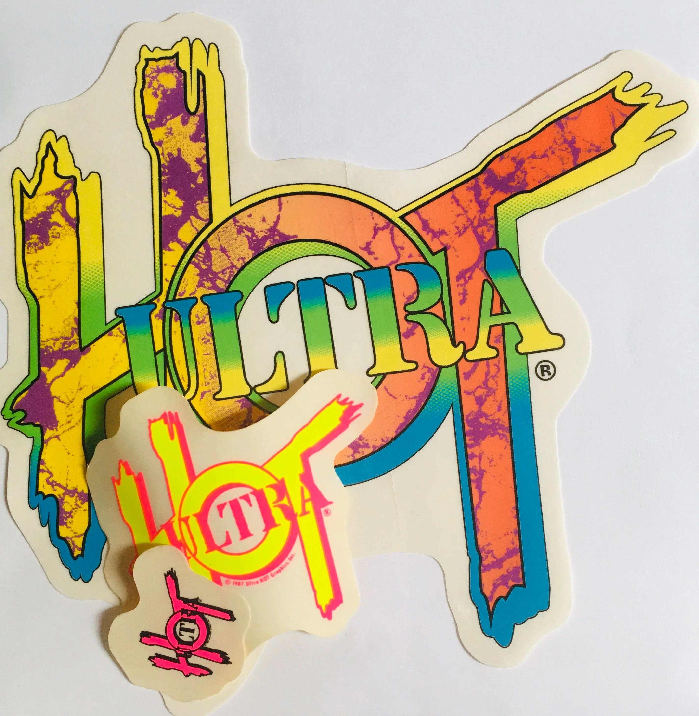 Ultra Hot Logo 3 Pack