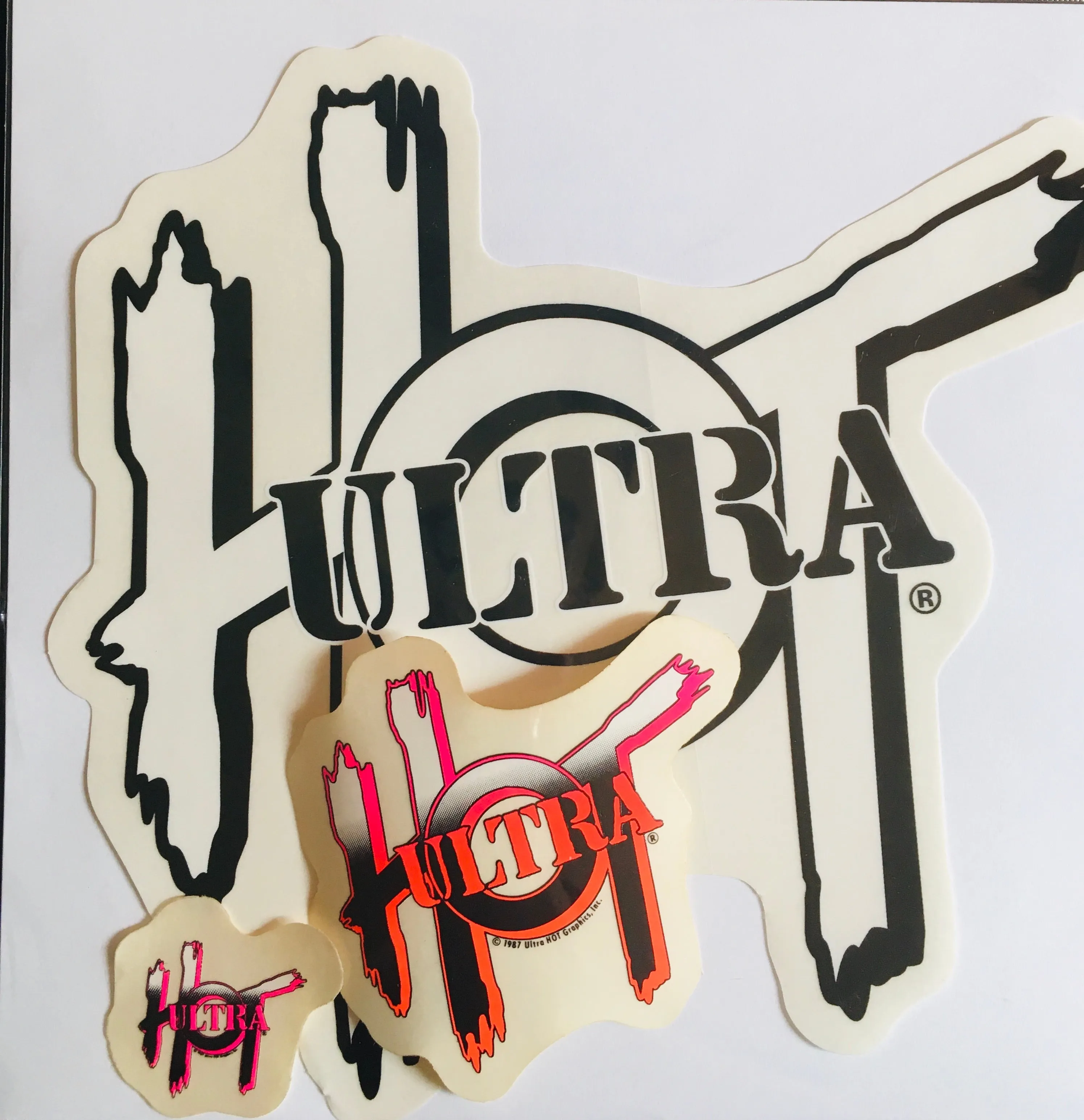 Ultra Hot Logo 3 Pack
