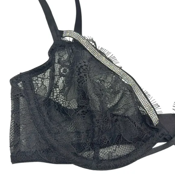 Victoria’s Secret Very Sexy Shine Strappy Unlined Lace Low-Cut Demi Bra Size 32D